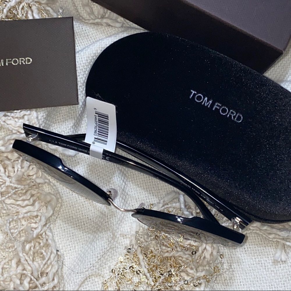 Tom Ford 54mm Alissa Sunglasses - Picture 12 of 14